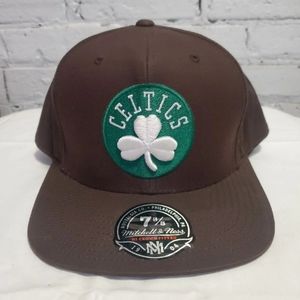 Mitchell & Ness Boston Celtics Fitted Hat Size 7 3/8 Camo Undervisor